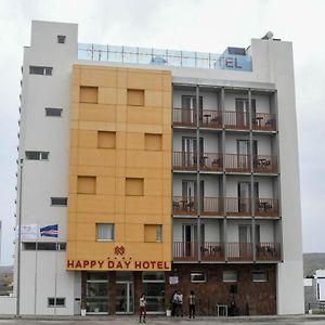 Hotel Happy Day